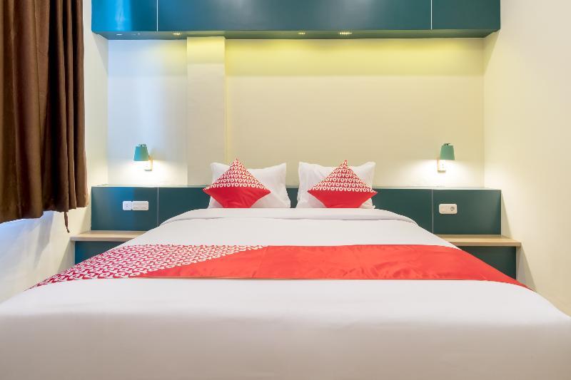 Oyo 727 Merlion Hotel Medan Dış mekan fotoğraf