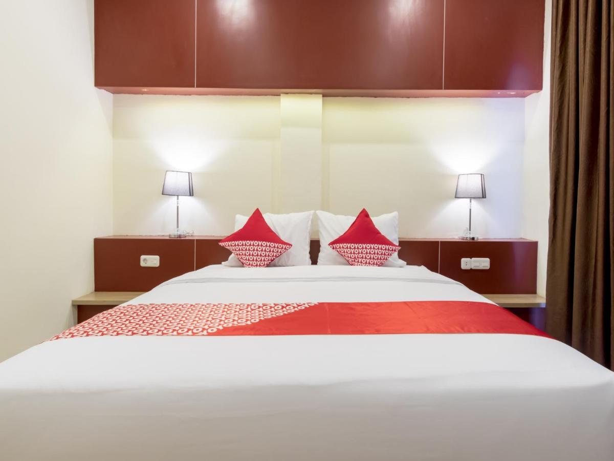 Oyo 727 Merlion Hotel Medan Dış mekan fotoğraf